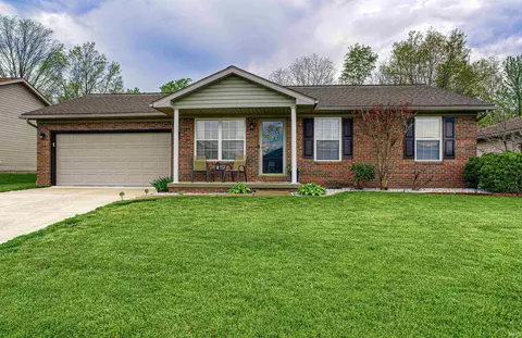 12420 Kenai Dr, Evansville, IN 47725