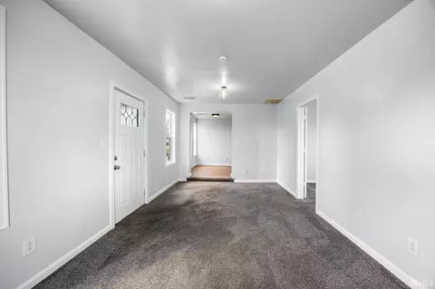 Living - 601 W Sherman St, Windfall, IN 46076 photo 1 of 2