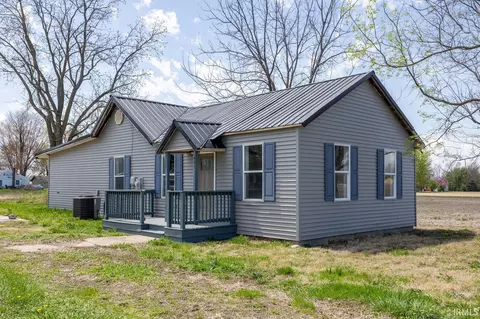 Exterior - 601 W Sherman St, Windfall, IN 46076 photo 1 of 1