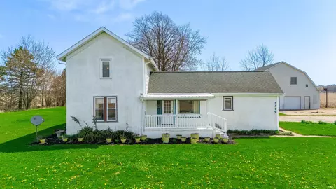 2319 County Road 43, Waterloo, IN 46793 photo 1