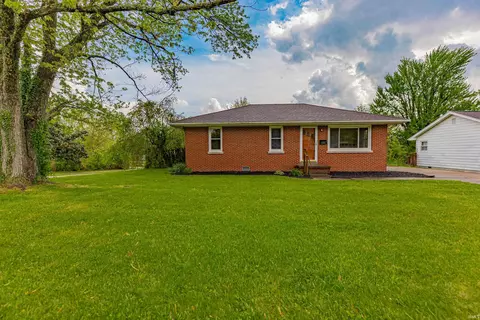 1100 Sheffield Dr, Evansville, IN 47710