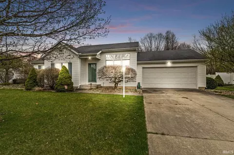 51830 Fawn Meadow Dr, Elkhart, IN 46514