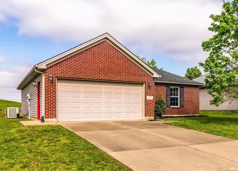 12900 Mattison Ct, Evansville, IN 47725