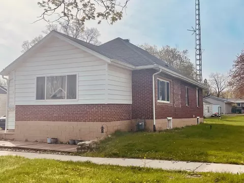 316 William St, Plymouth, IN 46563