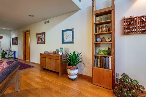 Entry Way - 1305 E Matlock Rd, Bloomington, IN 47408 photo 2 of 3
