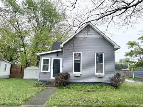 741 N Walnut St, Franklin, IN 46131
