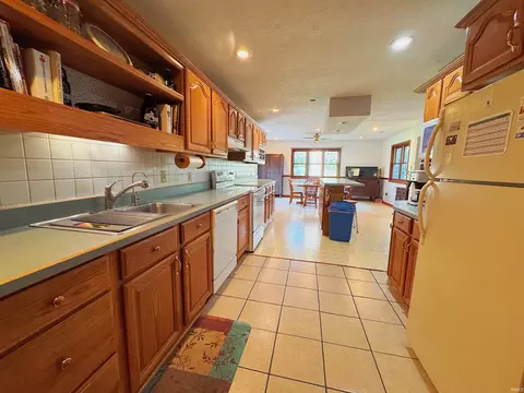 966 Peerless Rd, Bedford, IN 47421 photo 18