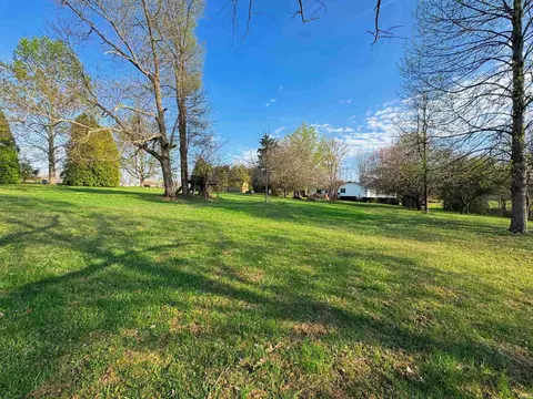 966 Peerless Rd, Bedford, IN 47421 photo 11