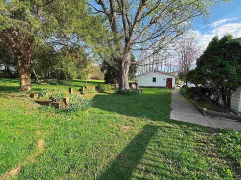 966 Peerless Rd, Bedford, IN 47421 photo 6
