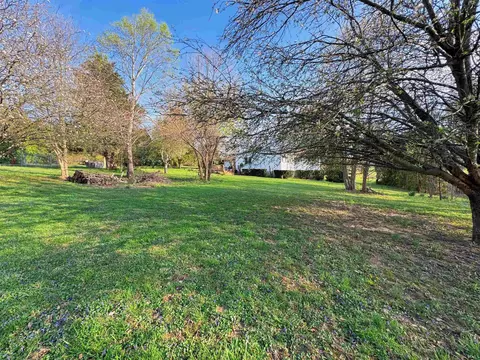 966 Peerless Rd, Bedford, IN 47421 photo 10