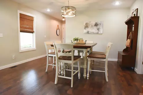 Dining - 729 Thompson Ln, Mitchell, IN 47446 photo 1 of 2