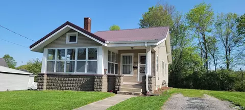 402 E William St, Washington, IN 47501 photo 1