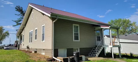 402 E William St, Washington, IN 47501 photo 14