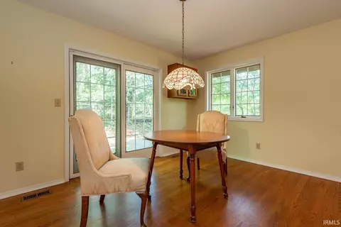2405 E Queens Way Dr, Bloomington, IN 47401 photo 16
