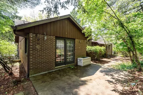 2405 E Queens Way Dr, Bloomington, IN 47401 photo 31