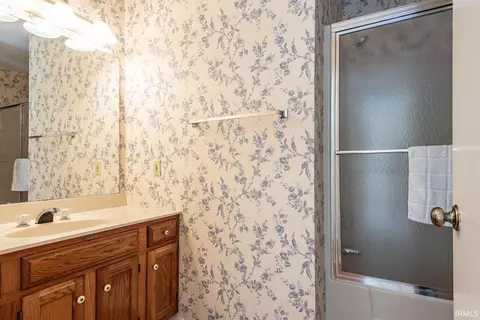 2405 E Queens Way Dr, Bloomington, IN 47401 photo 25