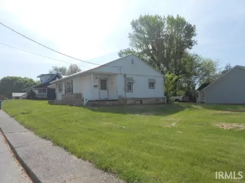 301 E Main St, Odon, IN 47562 photo 2