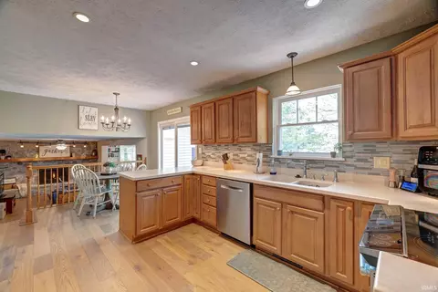 3733 N Easy St, Bloomington, IN 47404 photo 9