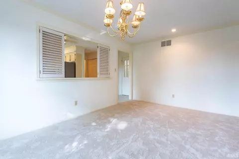 2638 E Windermere Woods Dr, Bloomington, IN 47401 photo 11