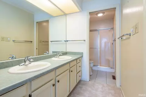 2638 E Windermere Woods Dr, Bloomington, IN 47401 photo 19