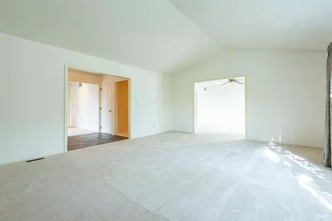 2638 E Windermere Woods Dr, Bloomington, IN 47401 photo 8