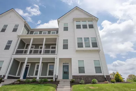 151 Parkerwood Ln, West Lafayette, IN 47906