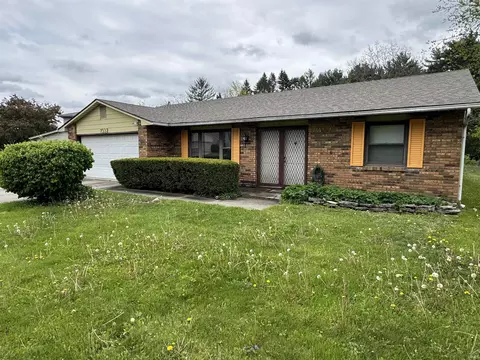 7332 Turkey Run Dr, Fort Wayne, IN 46815