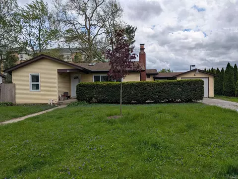 1175 Windsor Dr, West Lafayette, IN 47906