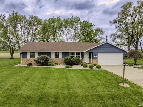 919 S Yorkchester Dr, Yorktown, IN 47396
