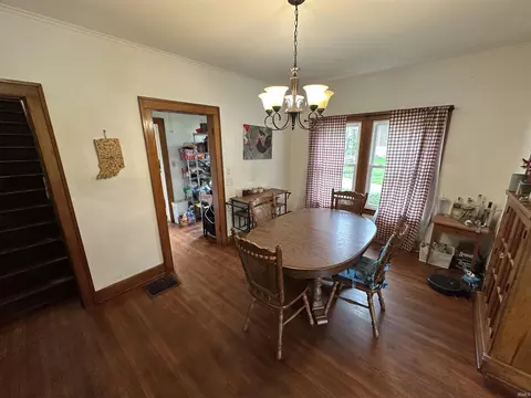 Dining - 2109 P St, Bedford, IN 47421 photo 1 of 2