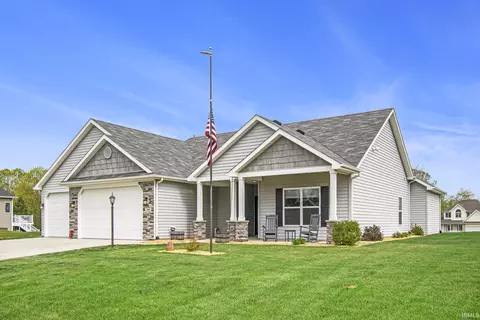 5406 N Sawgrass Ln, Leesburg, IN 46538