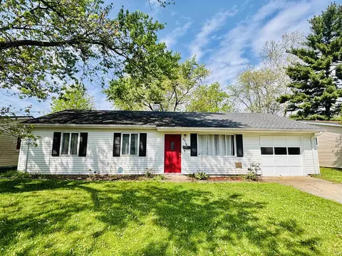2516 Robinwood Dr, Lafayette, IN 47909