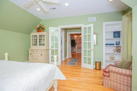 Bedroom - 13 Rolling Ridge Ct, Jasper, IN 47546 photo 2 of 5