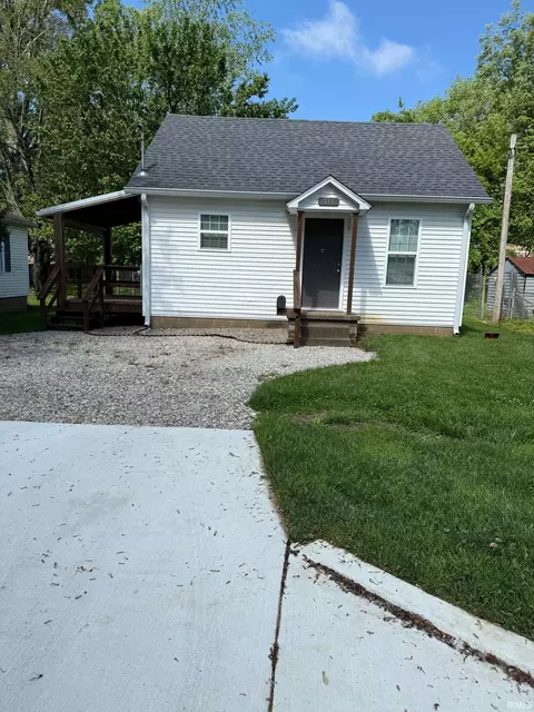 315 Forrest Ave, Boonville, IN 47601