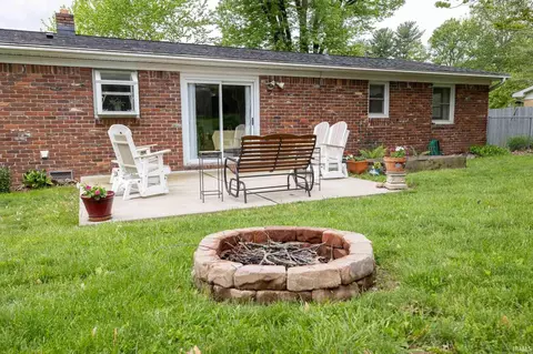 Exterior - 4407 E Kinser Dr, Bloomington, IN 47408 photo 6 of 12