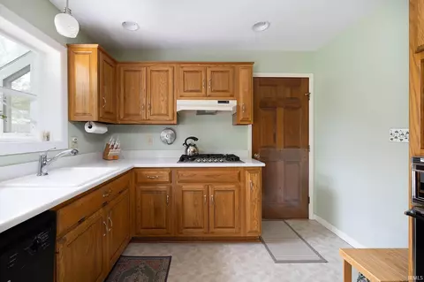 Kitchen - 4407 E Kinser Dr, Bloomington, IN 47408 photo 3 of 4