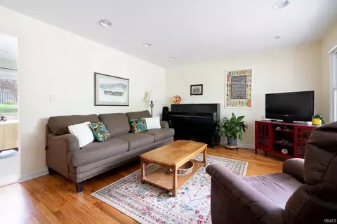 Living - 4407 E Kinser Dr, Bloomington, IN 47408 photo 1 of 3
