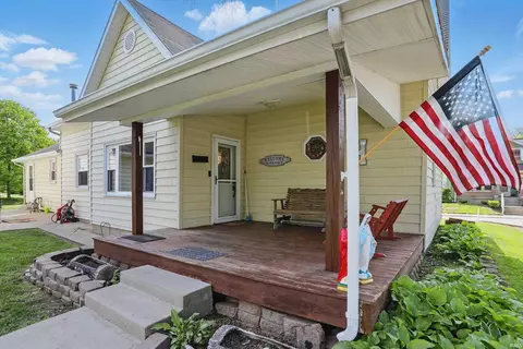 993 High St, Middletown, IN 47356 photo 2