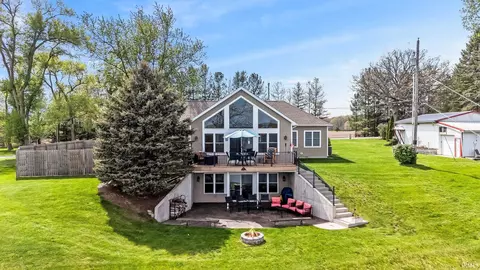 6840 S 300 E, Hamilton, IN 46742 photo 1