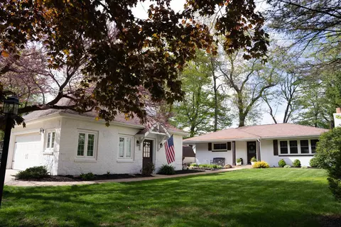 16540 Pretty Lake Rd, Plymouth, IN 46563