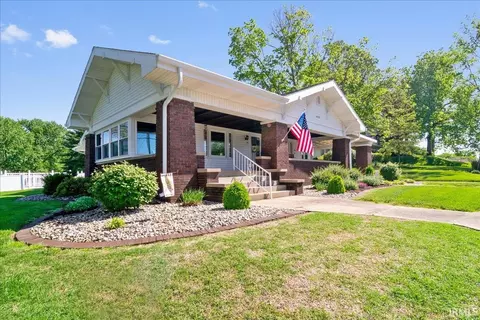 440 W Spruce St, Princeton, IN 47670