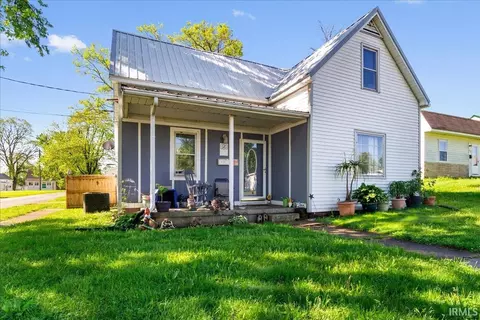 510 W Washington St, Oakland City, IN 47660