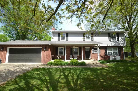 310 Woodland Dr, Hartford City, IN 47348
