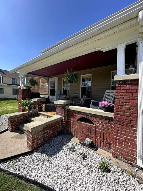 403 Williams St, Howe, IN 46746 photo 4