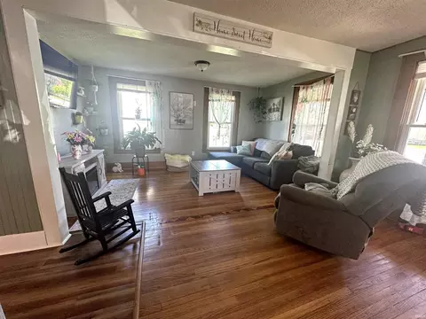 403 Williams St, Howe, IN 46746 photo 8
