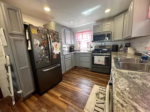 403 Williams St, Howe, IN 46746 photo 11