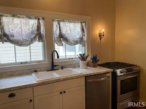 Kitchen - 120 E Main St, Peru, IN 46970 photo 2 of 3