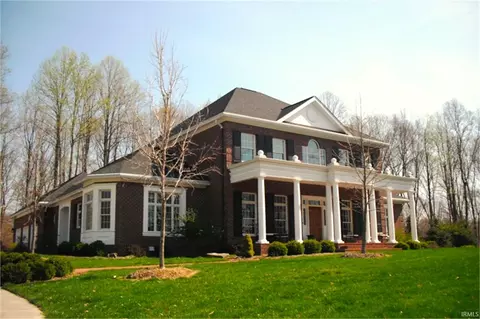 4719 S Long Hill Dr, Bloomington, IN 47401
