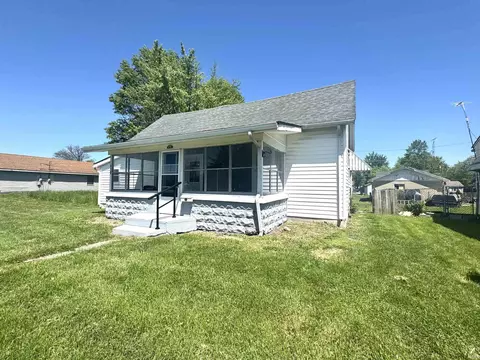 410 NW I St, Linton, IN 47441