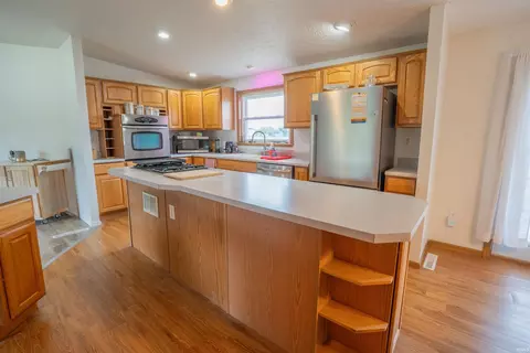 6955 E 400 North Rd, Grovertown, IN 46531 photo 11